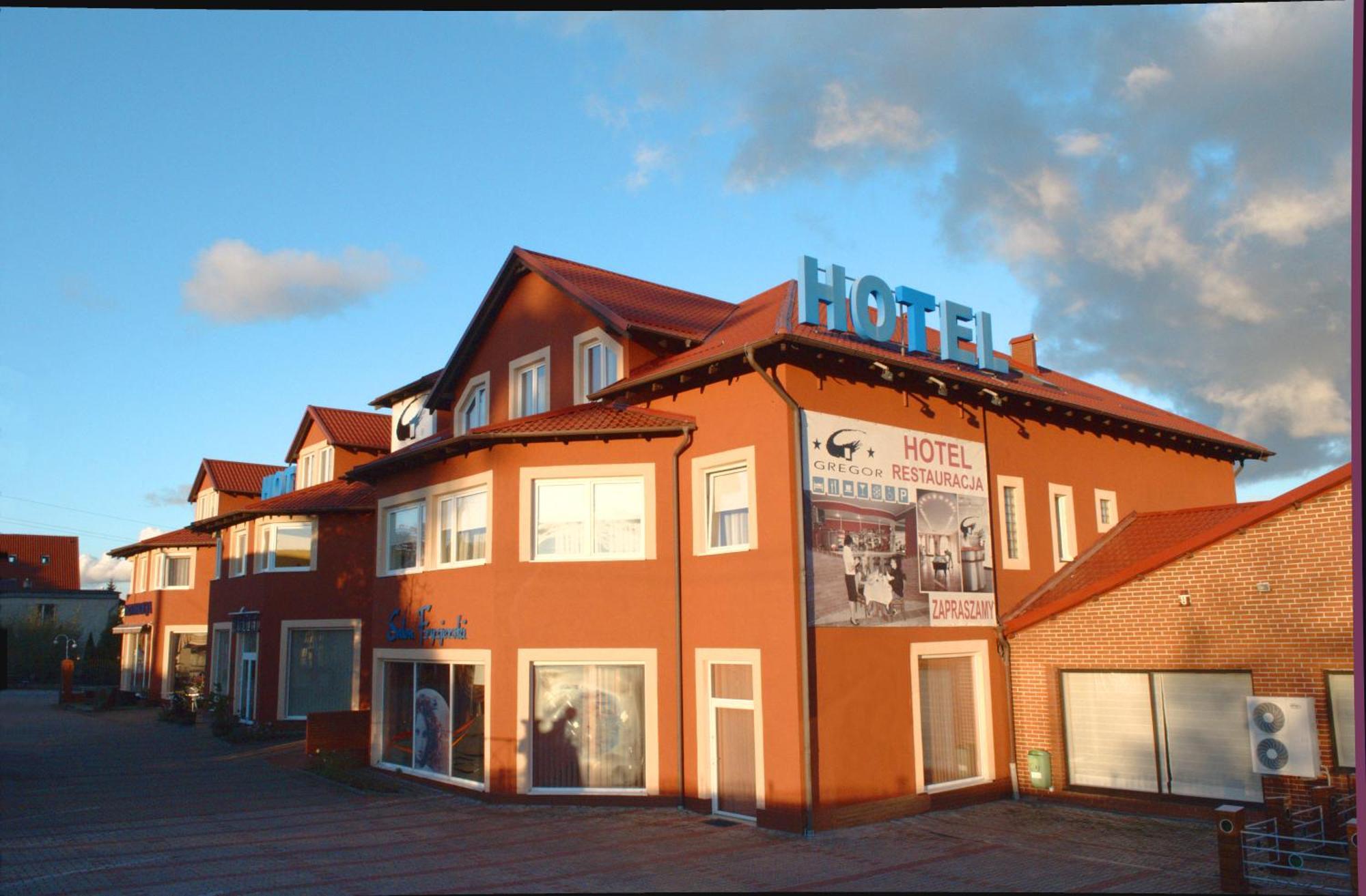 Hotel Gregor Pszczółki Esterno foto