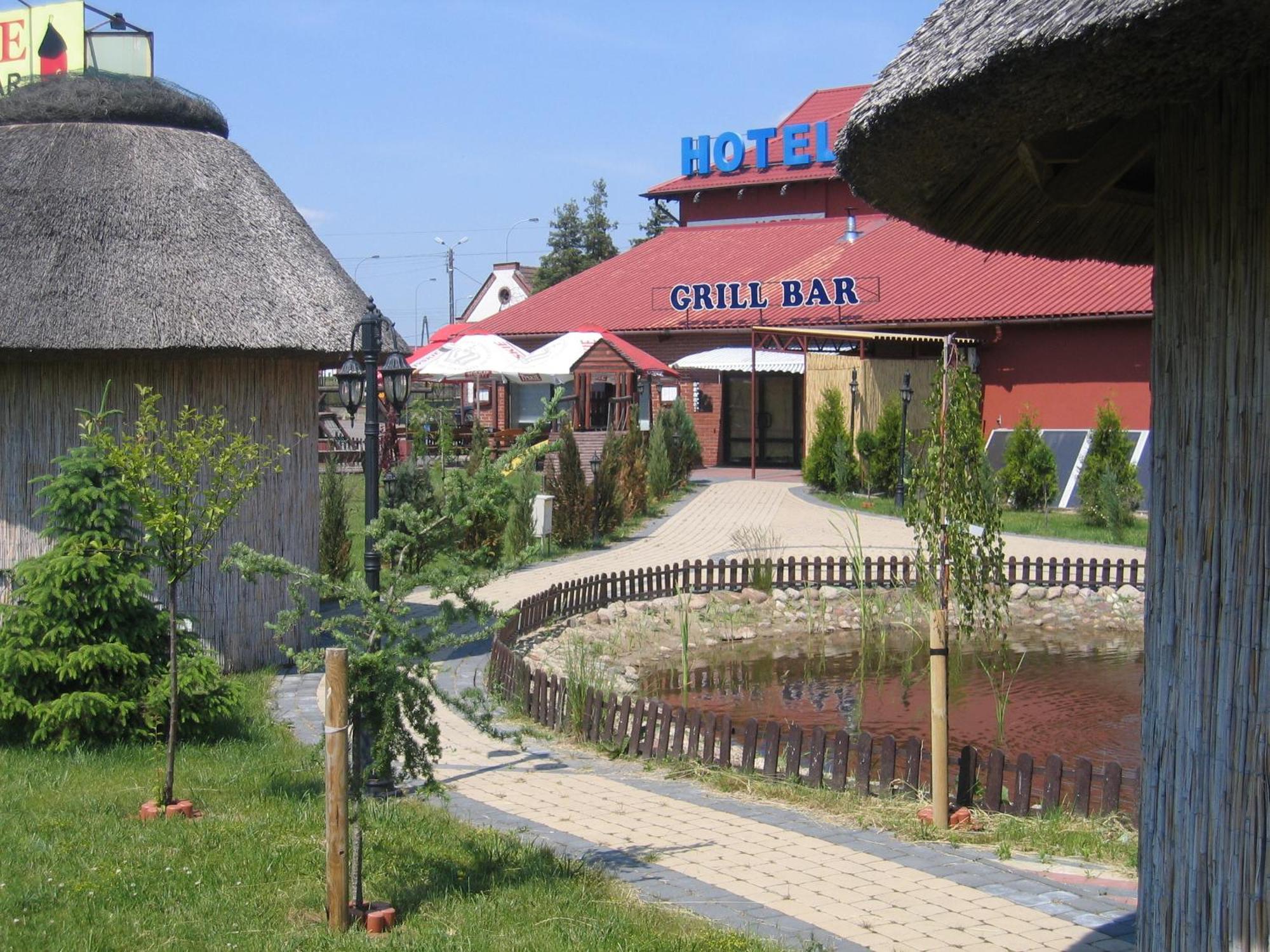Hotel Gregor Pszczółki Esterno foto